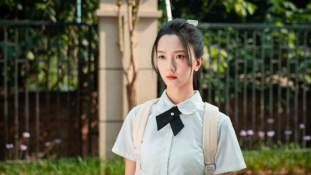 完蛋我被美女包围了前传手游破解版