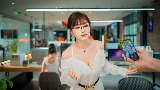 完蛋我被美女包围了前传手游破解版